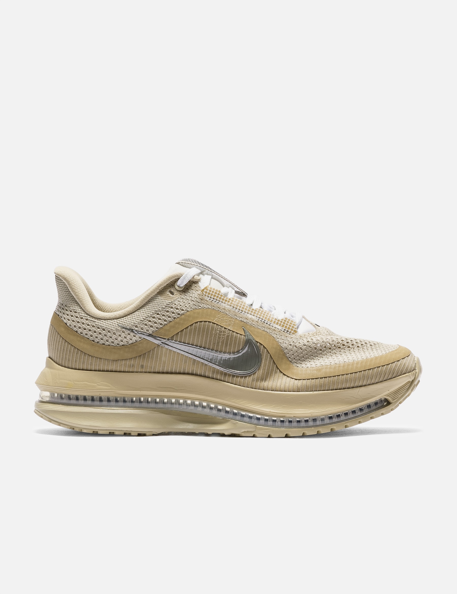 Pegasus Premium view 19