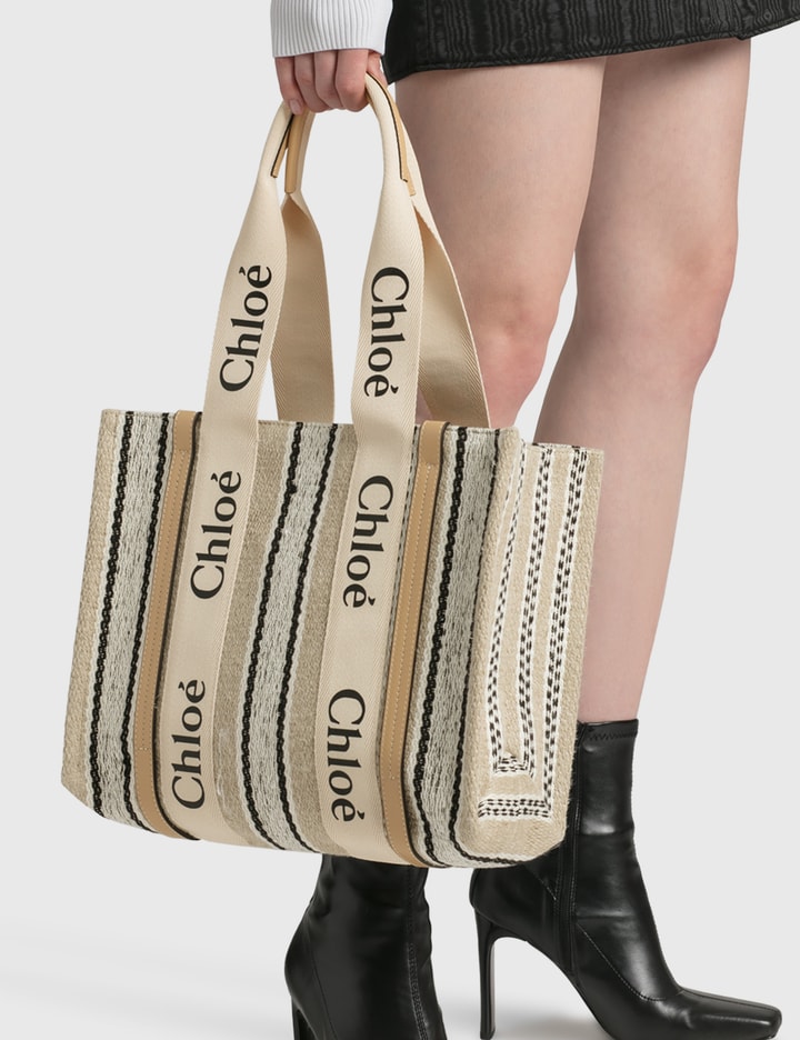 Medium Woody Tote Placeholder Image