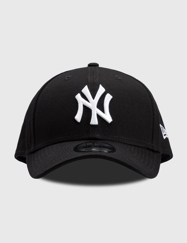 940AF Yankees Basic New York Yankees Cap Placeholder Image