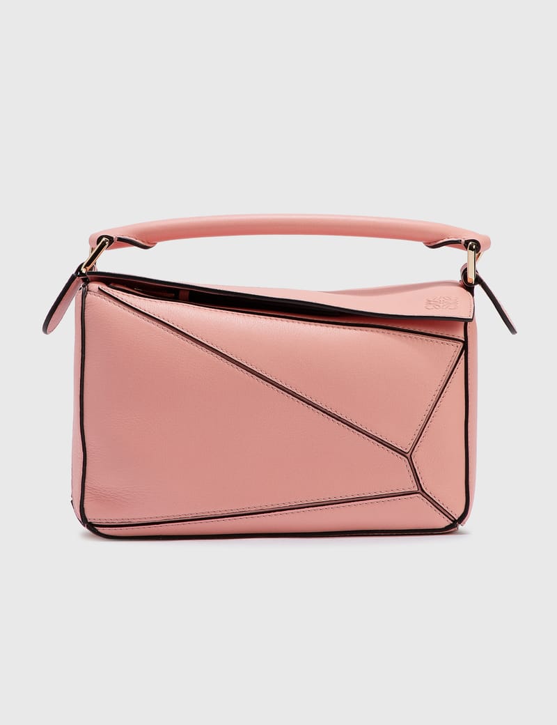 loewe pink puzzle bag
