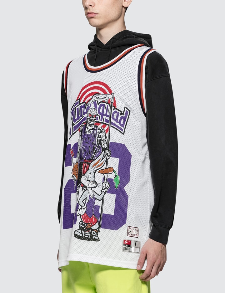 Hare Lotas Classics Fallas Jersey Placeholder Image