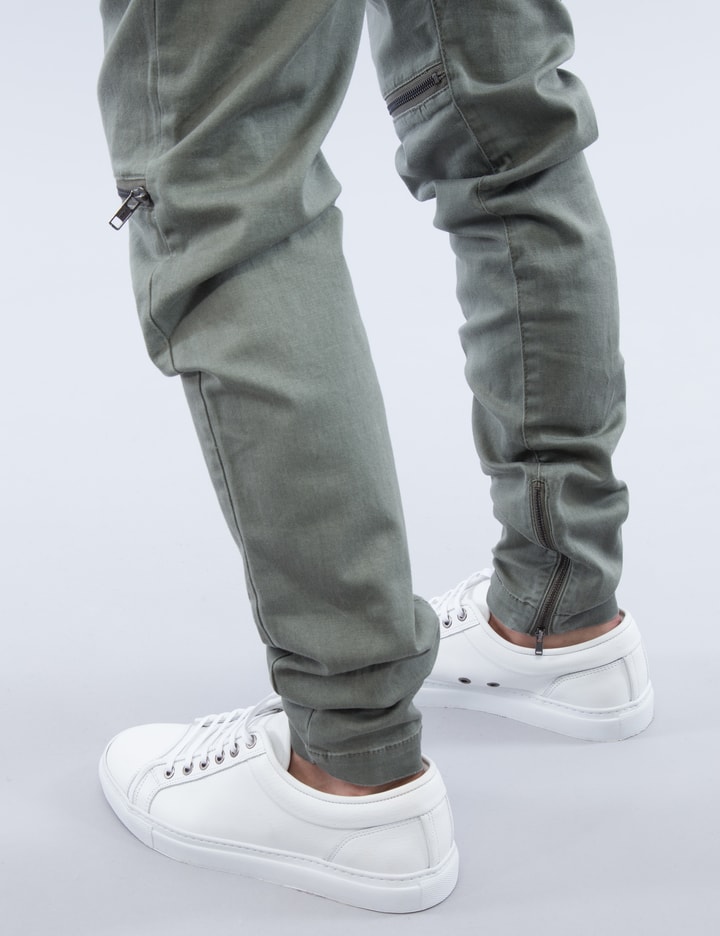 Distressed Zip Jet Zespy Jeans Placeholder Image