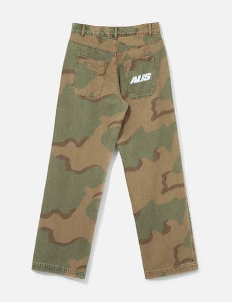 Bam Wide Fit Jeans view 8