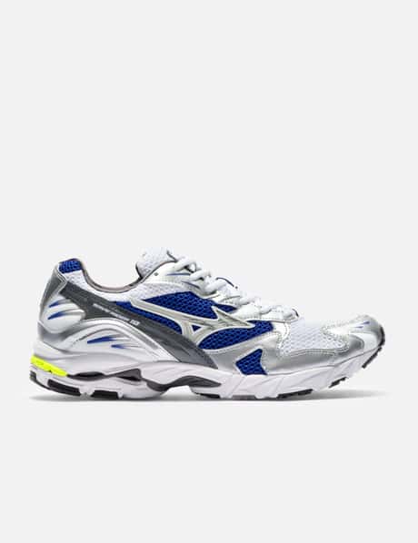 Mizuno Sportstyle Wave Rider 10