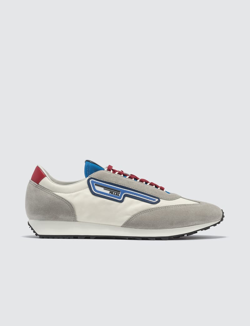 prada allacciate sneakers