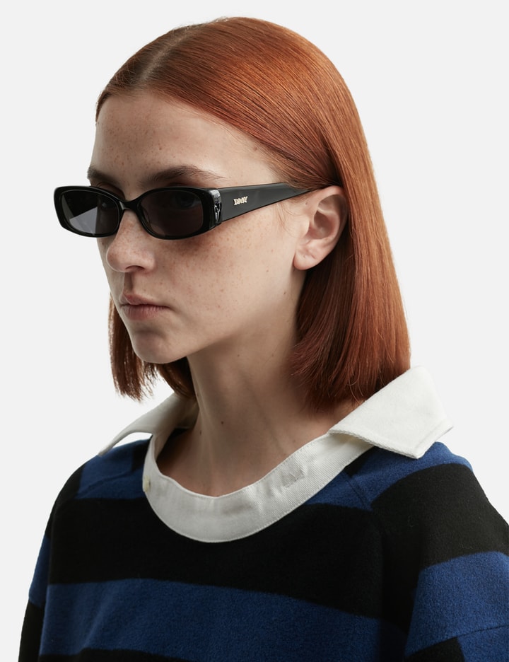 Billy Sunglasses Placeholder Image