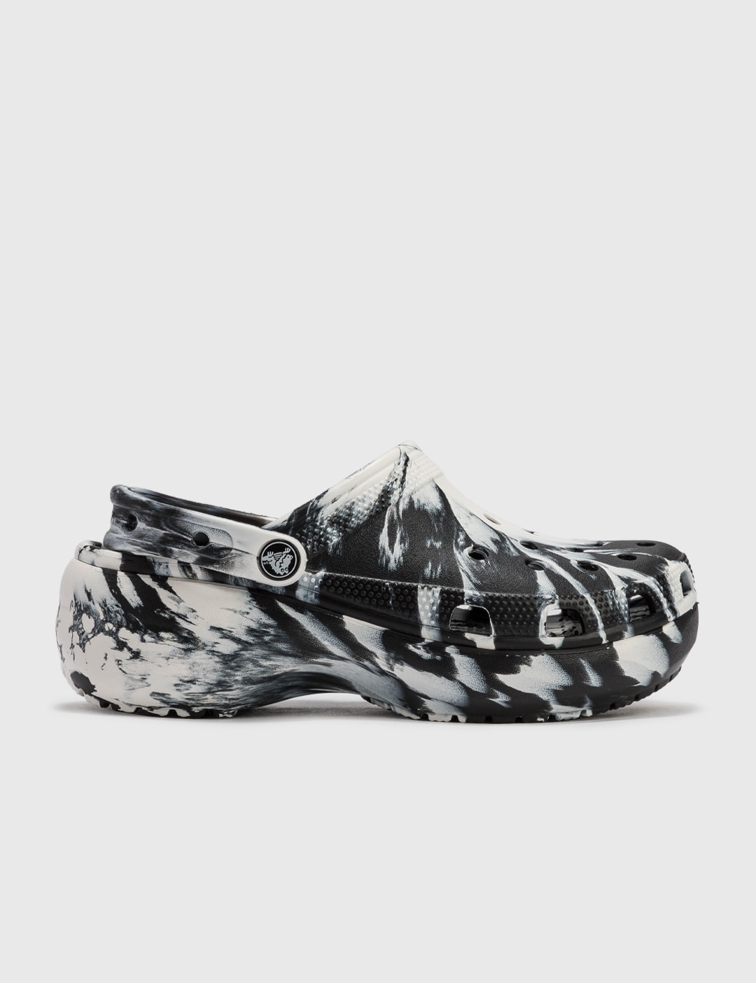 Crocs Classic Lined Clog Black White Marble Tie Dye Mens 8 Womens 10 206630 Crocs CLASSIC LINED TIE-DYE CLOG / Fuzzy Slippers Mens 10  main image 3