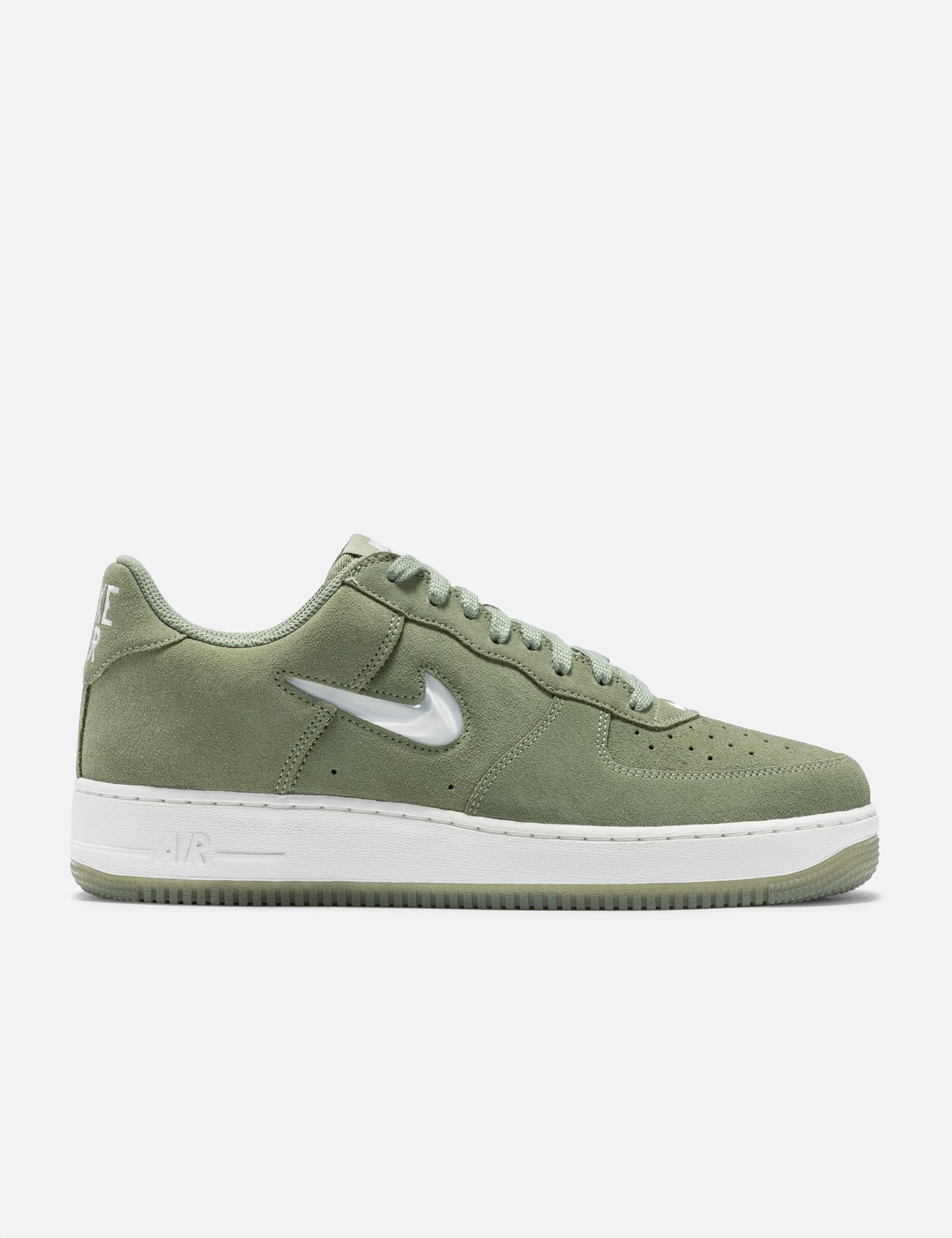 Verwant krokodil paradijs Nike - NIKE AIR FORCE 1 LOW RETRO | HBX - Globally Curated Fashion and  Lifestyle by Hypebeast