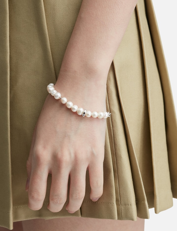 MIDNIGHTFACTORY Chuck Nut W/ Freshwater Pearls Chain Bracelet