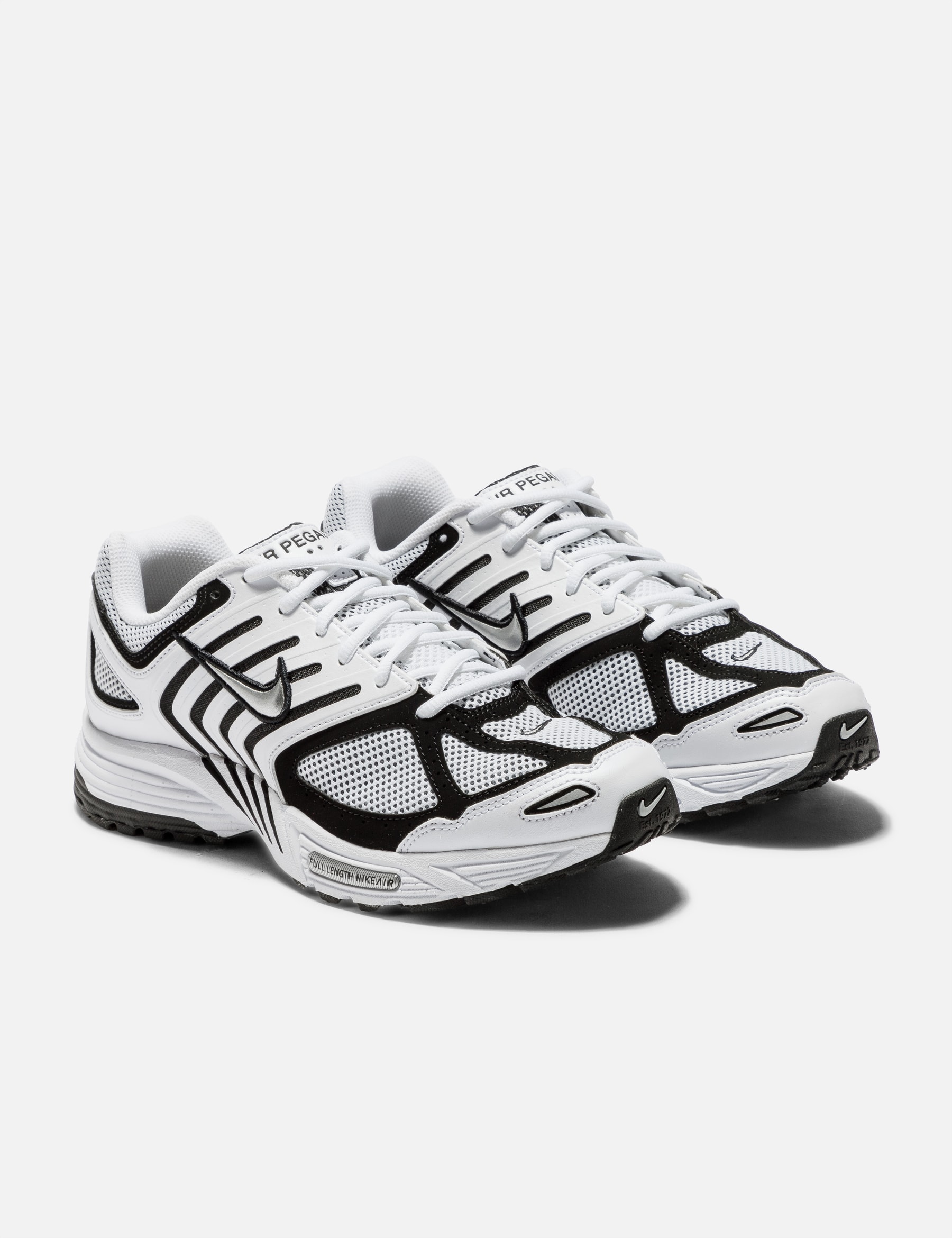 Air Pegasus 2005 view 19