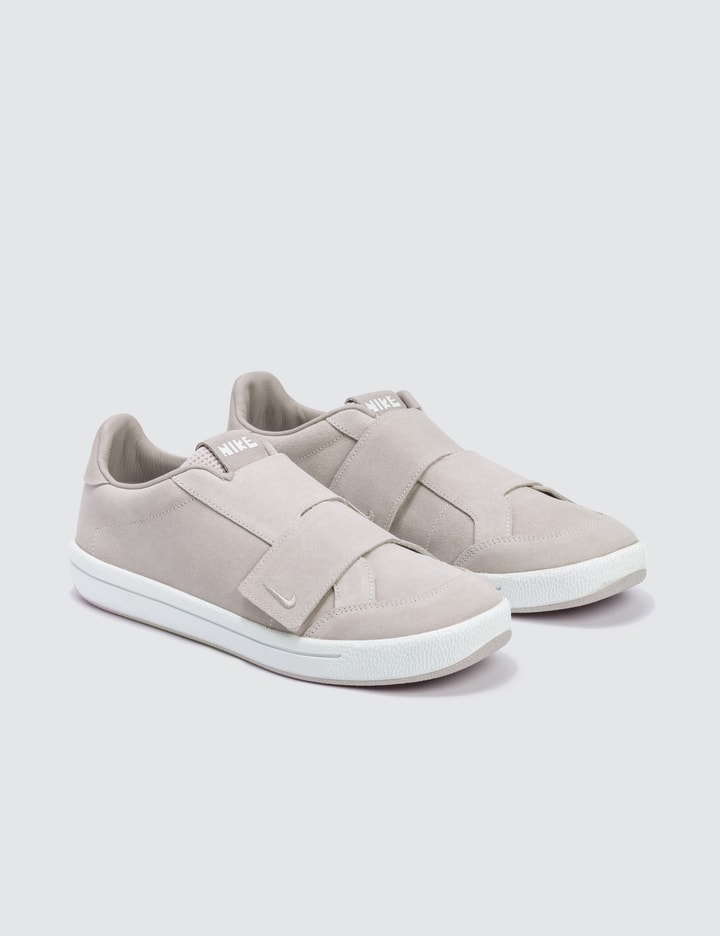 Nike Meadow '16 SE Placeholder Image
