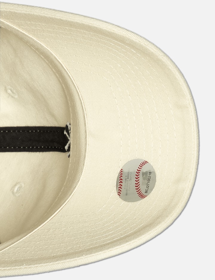 Shop New Era New York Yankees Essential Casual Classic Cap In Beige