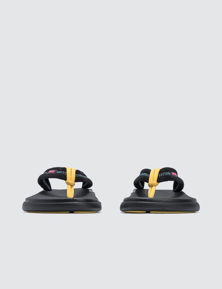 Traditional Zori Sandals Placeholder Image