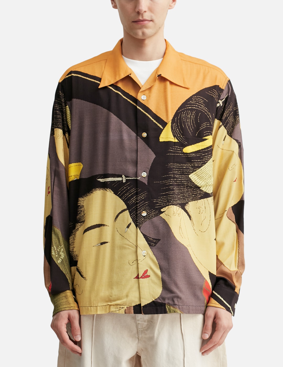 The Bijin At The Mirror Hawaiian Shirt view 11