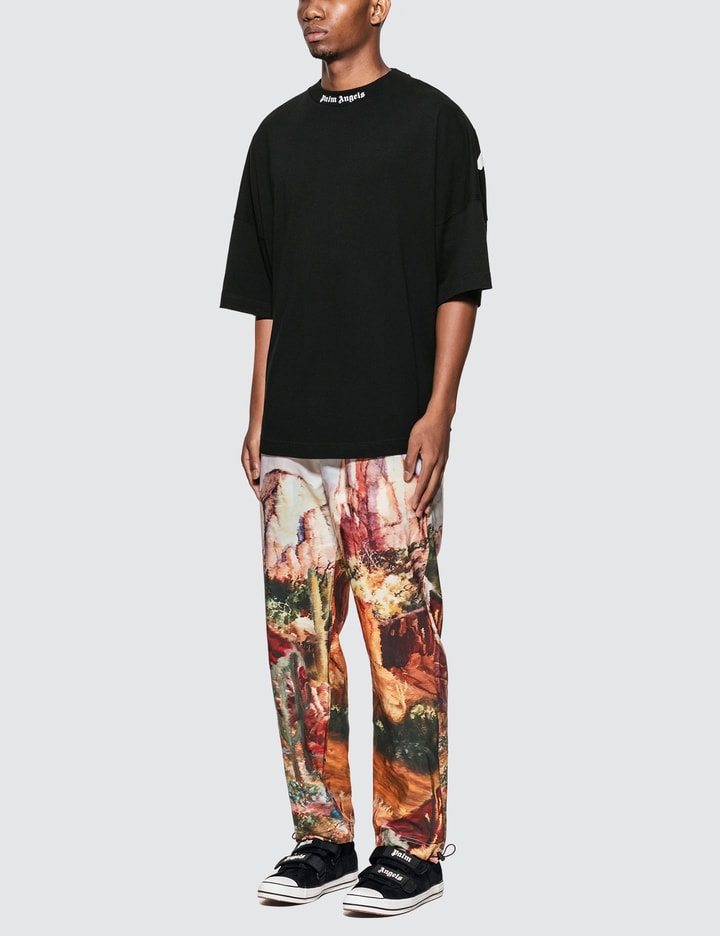 클래식 로고 오버 티셔츠 Placeholder Image