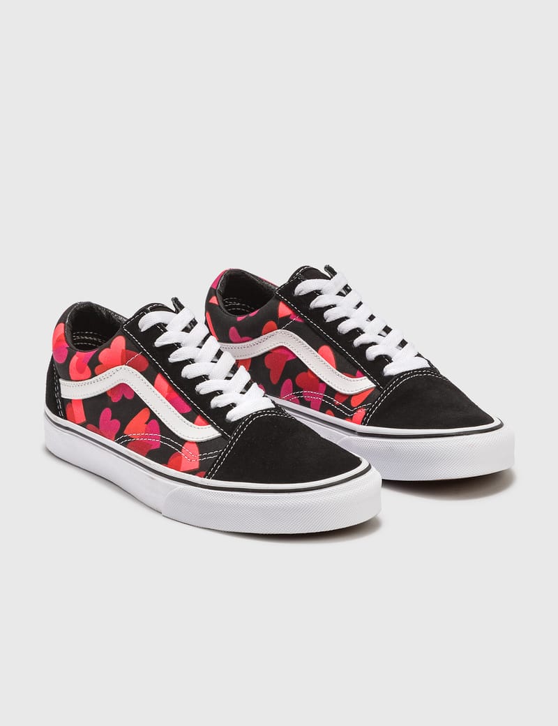 vans valentines hearts old skool