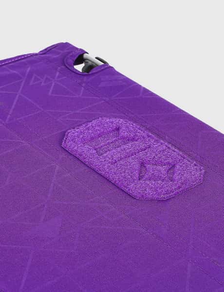 Helinox - BTS x Helinox Hard Top Table | HBX - HYPEBEAST 為您搜羅 