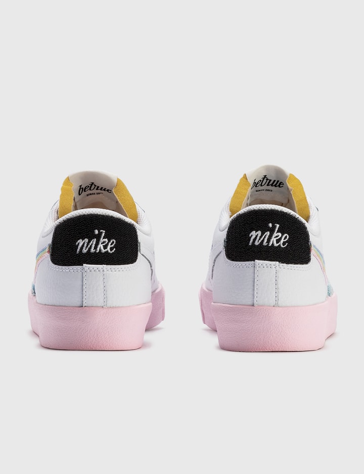 Nike Blazer Low '77 Vintage BETRUE Placeholder Image