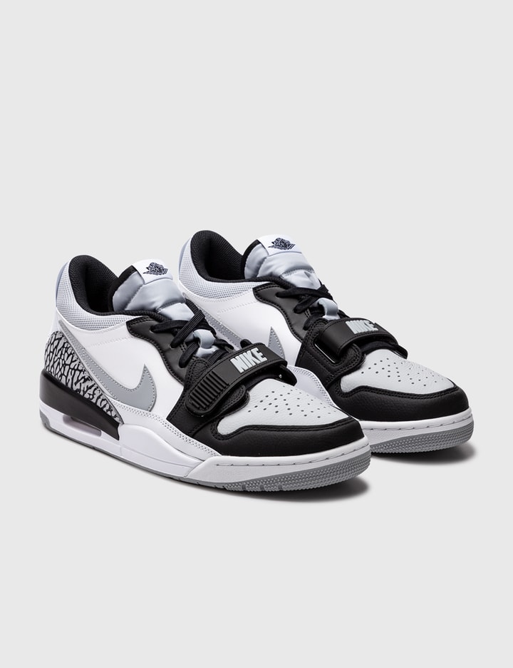 Air Jordan Legacy 312 Low Placeholder Image