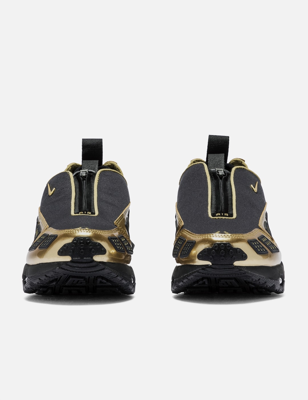 WOMEN AIR MAX SNDR SE view 9