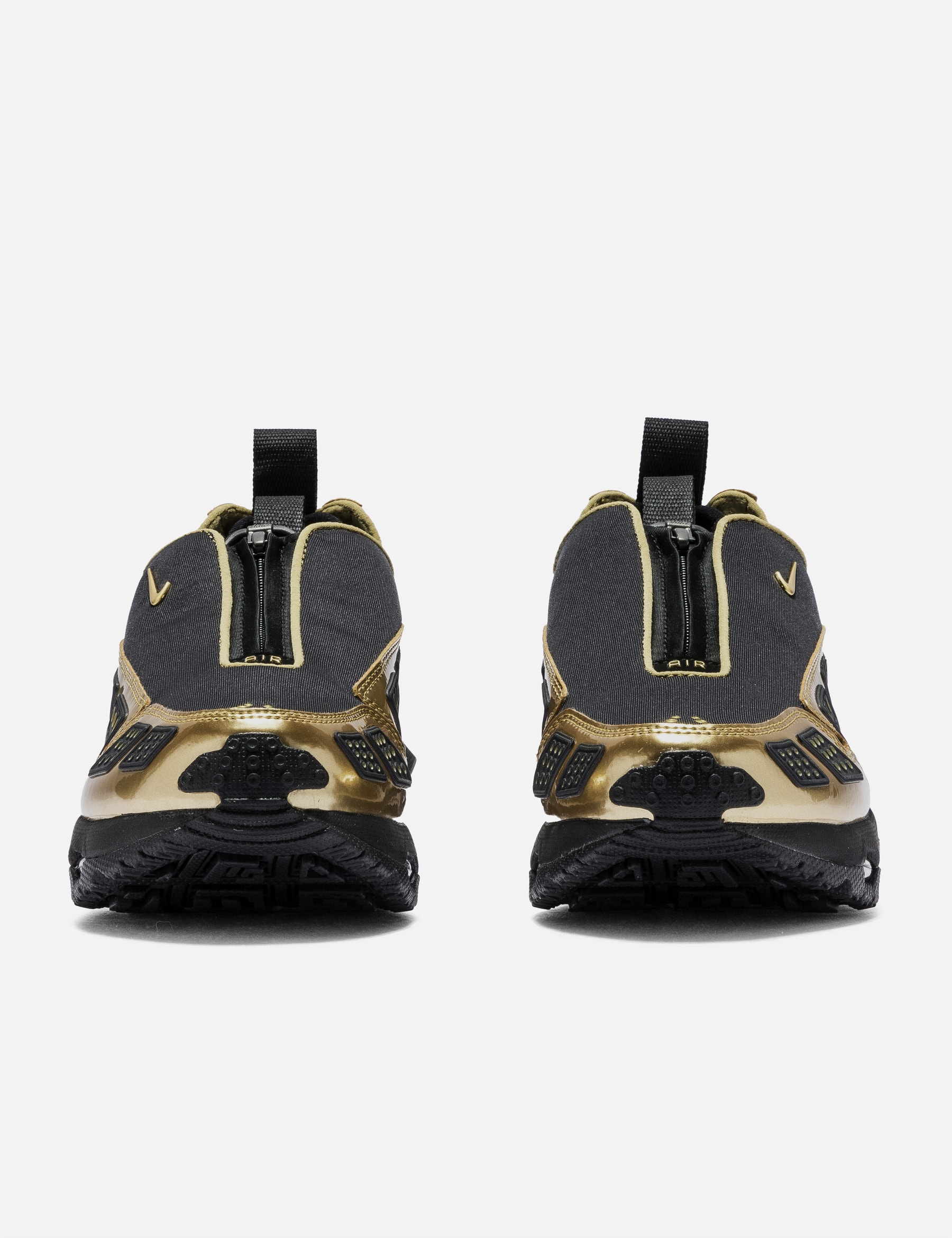 WOMEN AIR MAX SNDR SE view 17