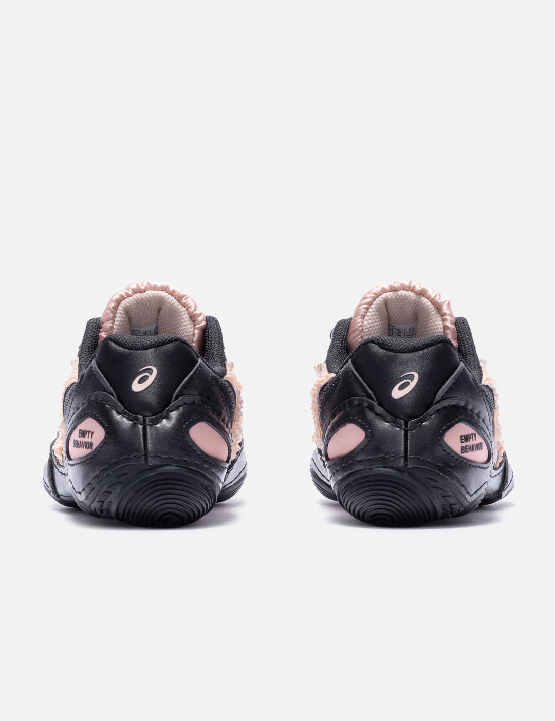 EMPTY BEHAVIOR X Asics HYPERSYNC view 10