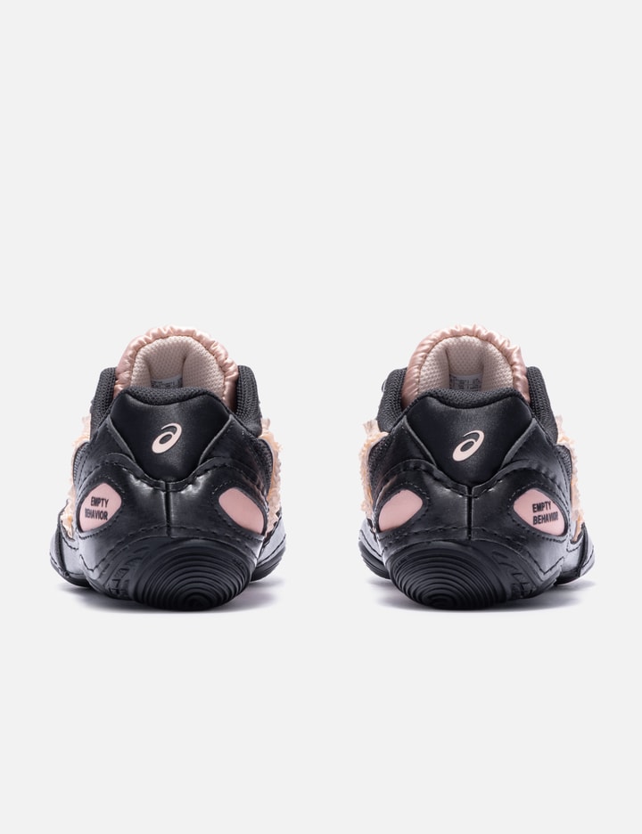 EMPTY BEHAVIOR X Asics HYPERSYNC view 3