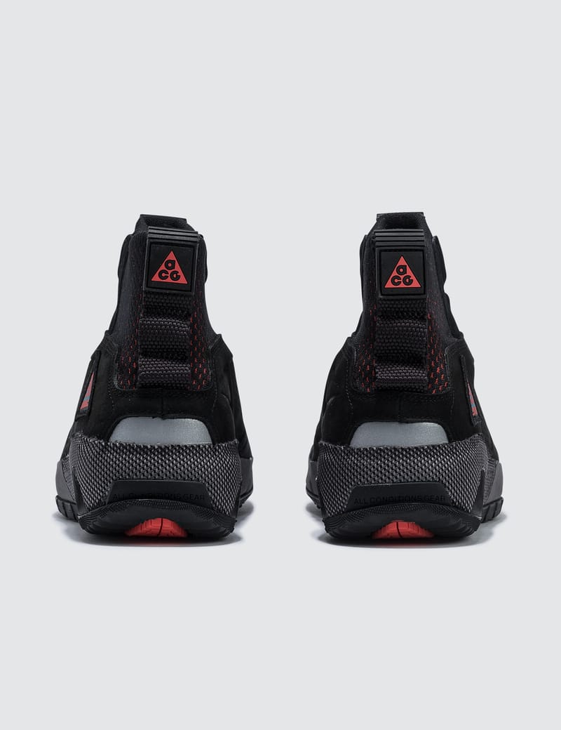 nike ruckel ridge black