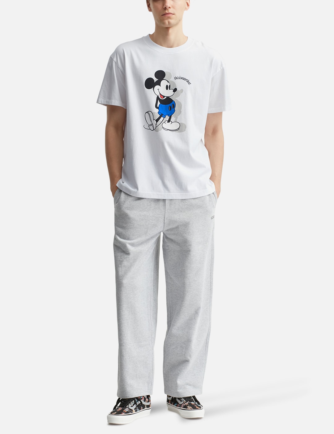 X Disney TNT_Mickey_Classic Tee view 15