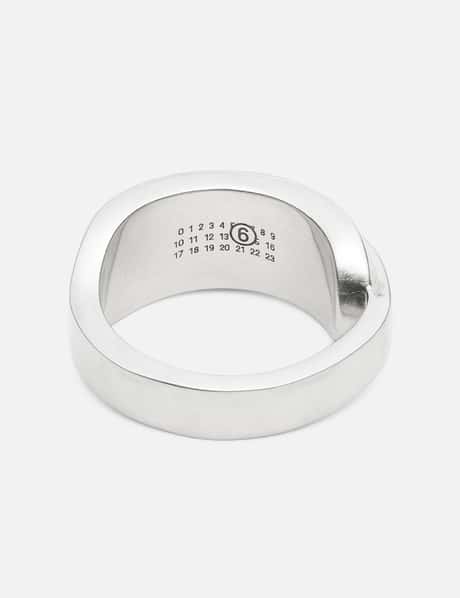 Numeric Ring view 6