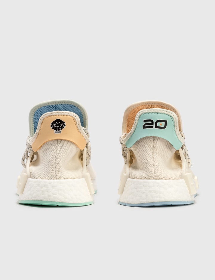 adidas x Pharrell Williams N.E.R.D. HU NMD スニーカー Placeholder Image