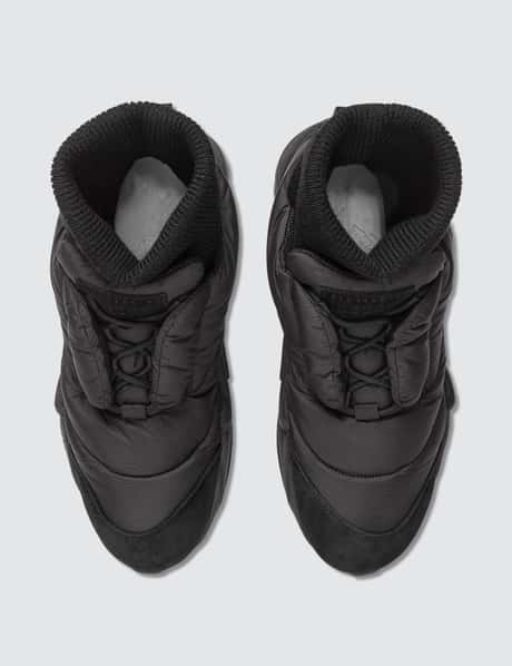 メゾン マルジェラ - Padded Hi-Top Cuff Sneakers | HBX