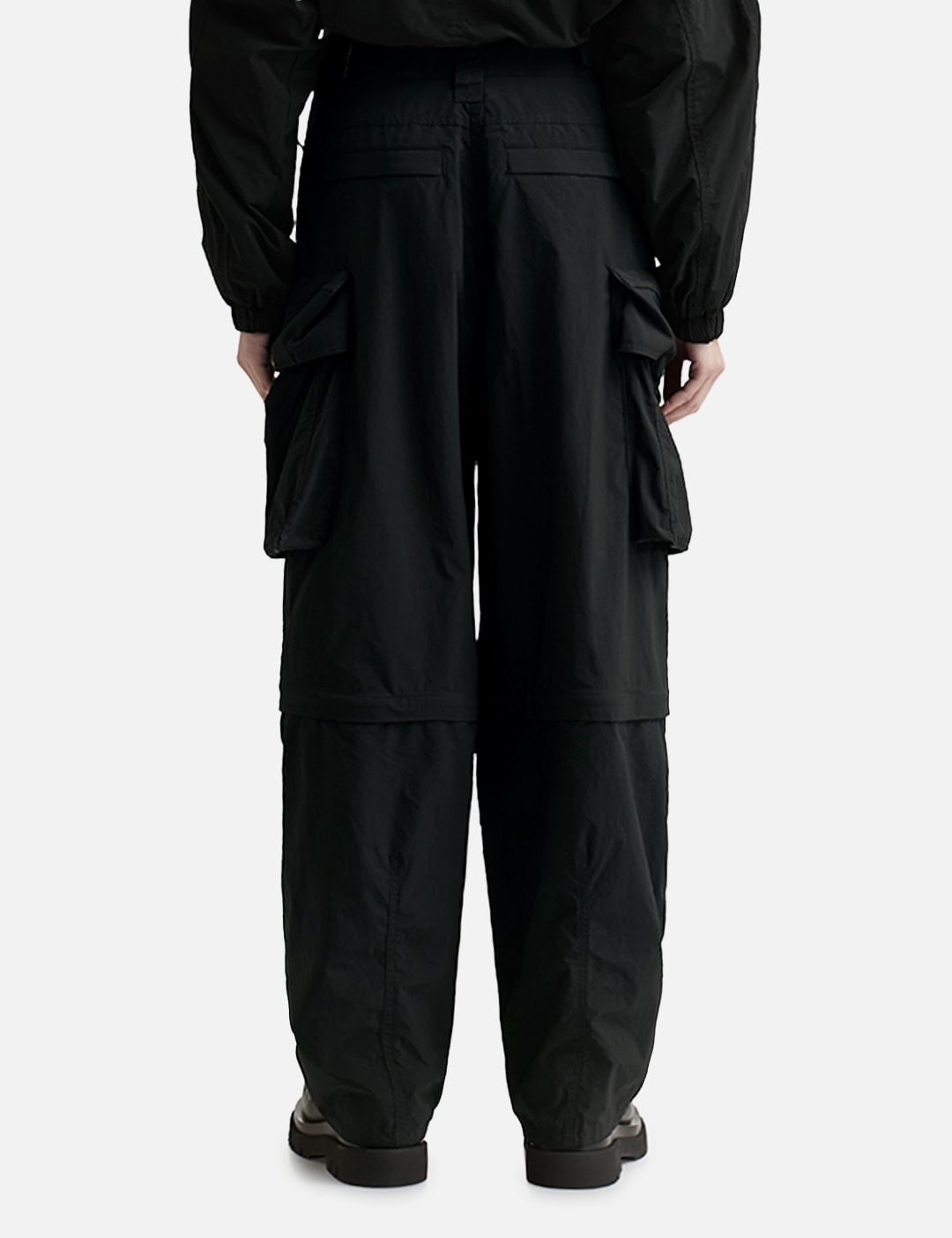 BIG POCKET KNEE ZIP CARGO PANTS view 12