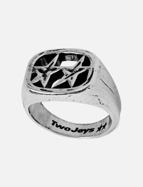 TwoJeys Framed Ring