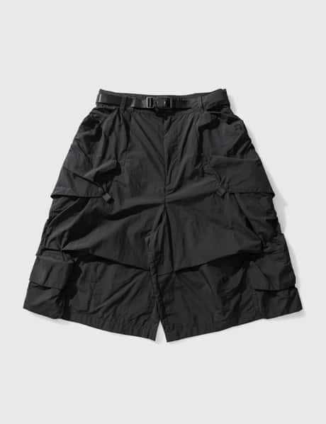 Archival Reinvent - Teflon® ニー ヒドゥン ポケット ショーツ | HBX
