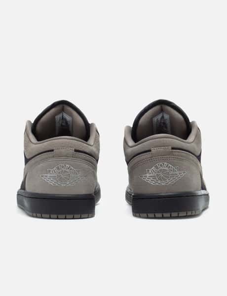 Air Jordan 1 Low SE view 9