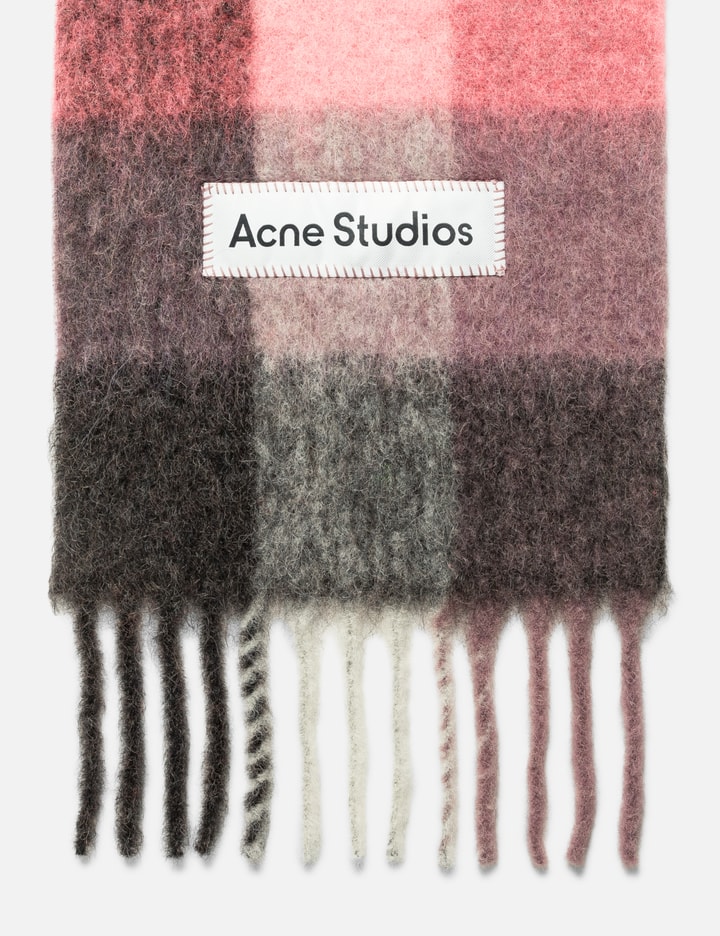 MOHAIR CHECKED SCARF Placeholder Image