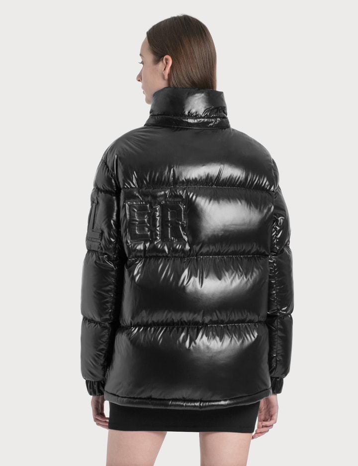 오버사이즈 로고 온 재킷 Placeholder Image