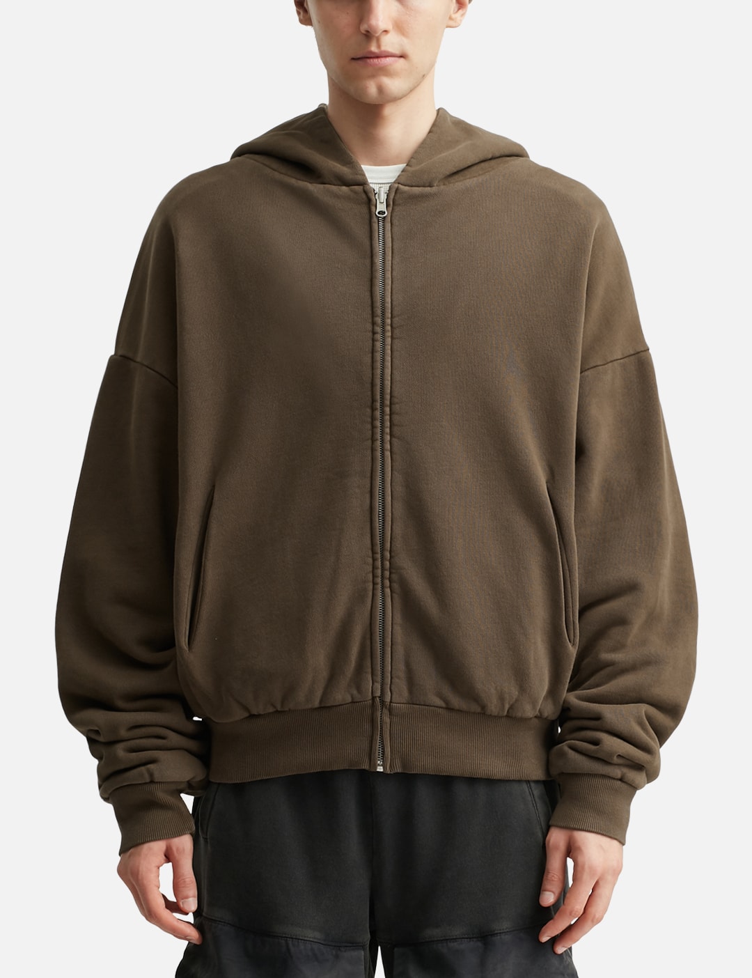 Thermal Hood view 19