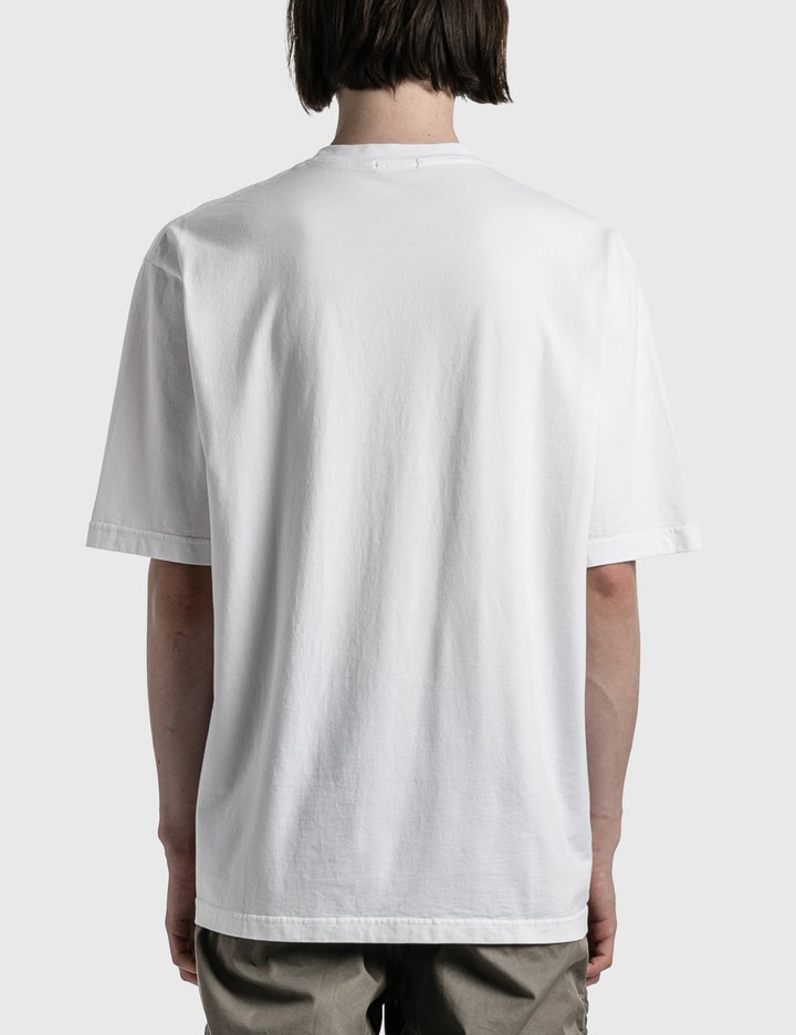 ホワイト グラフィック Tシャツ Placeholder Image