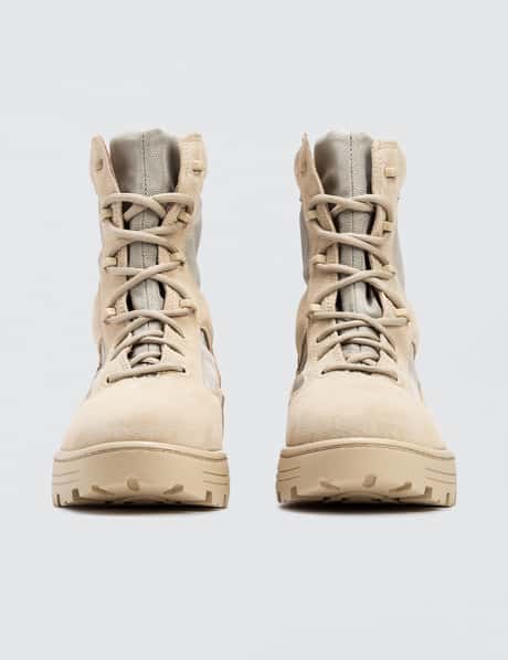 YEEZY Season Combat Boot HBX