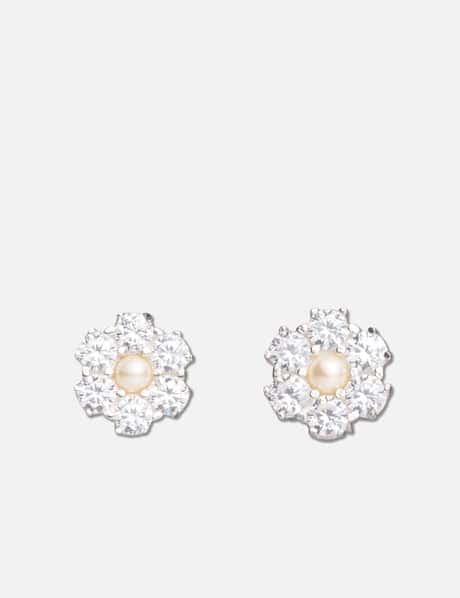 HATTON LABS Daisy Stud Earrings