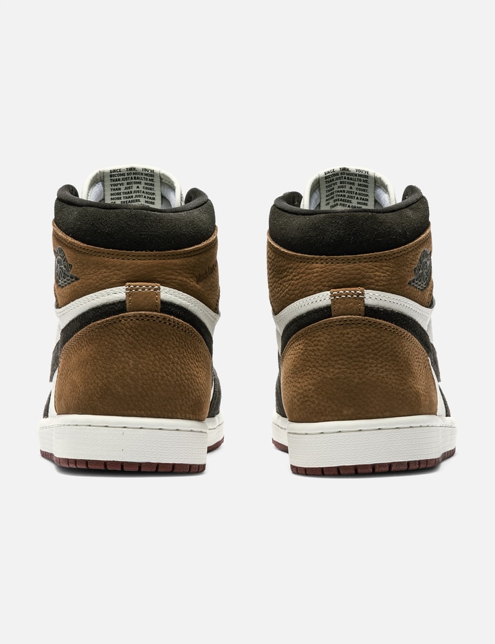 Air Jordan 1 Retro High OG view 4