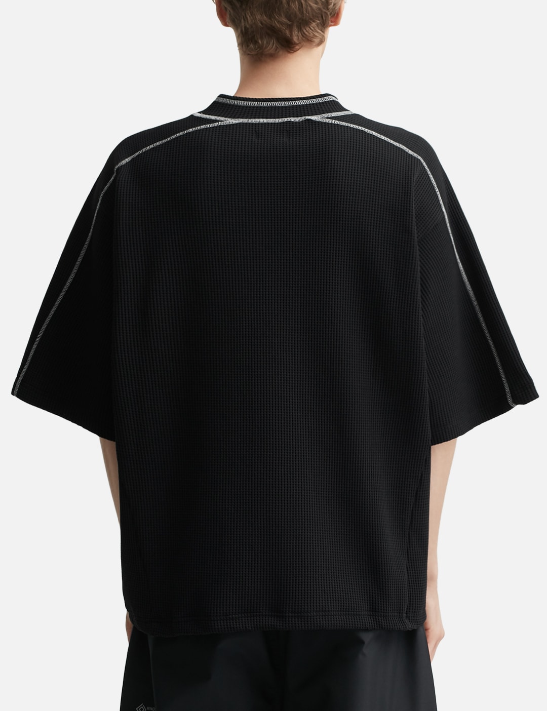 City Short Sleeve Light Thermal Pullover view 14