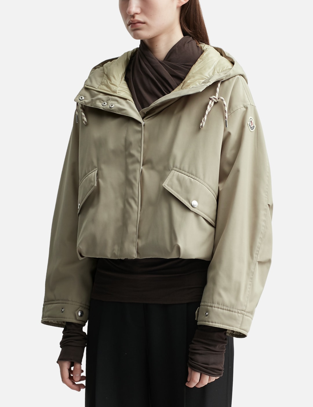 Eucalyptus Hooded Short Down Jacket view 8