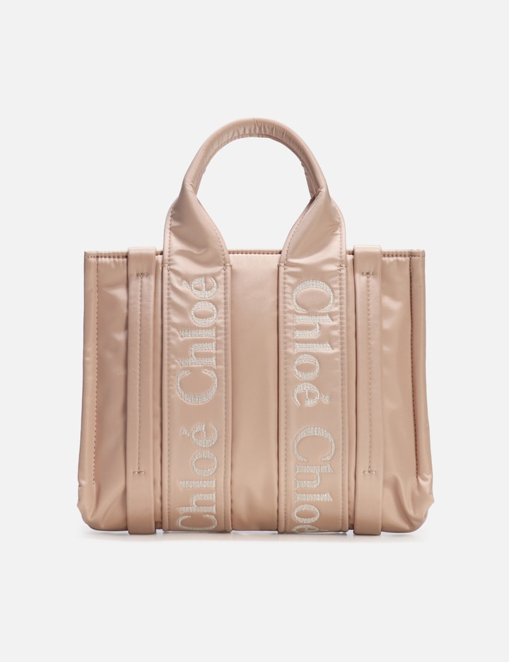 Shop Chloé Small Woody Tote In Pink