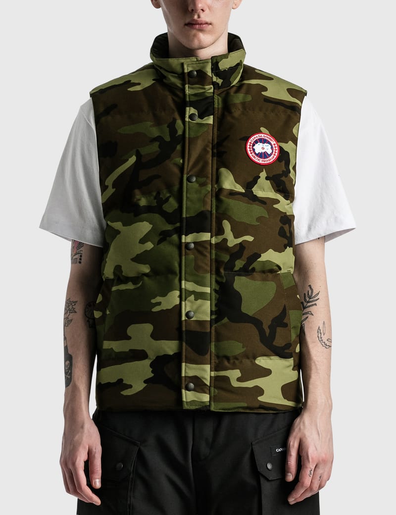 canada goose camo vest mens