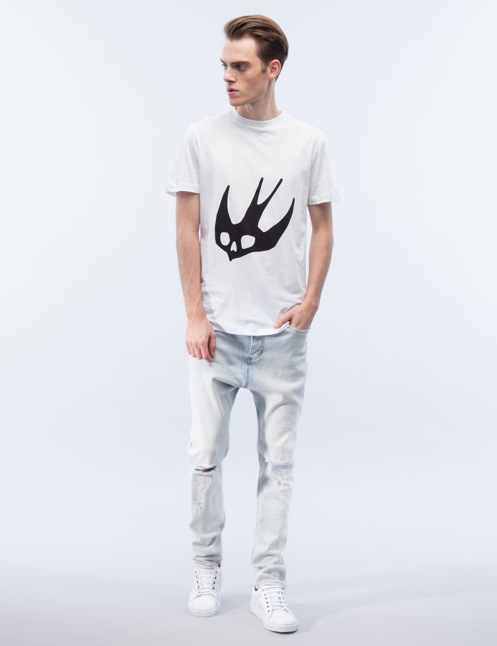 S/S Swallow Print T-Shirt Placeholder Image