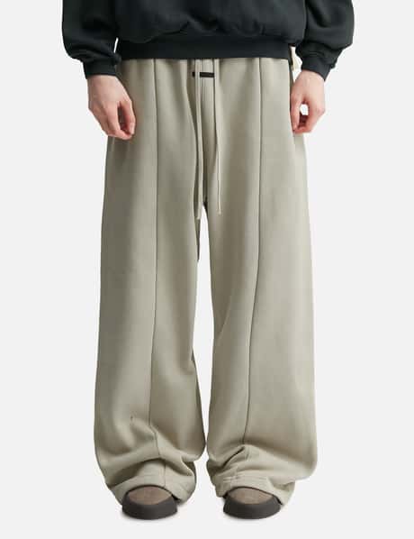 Signature Lounge Sweatpant view 19
