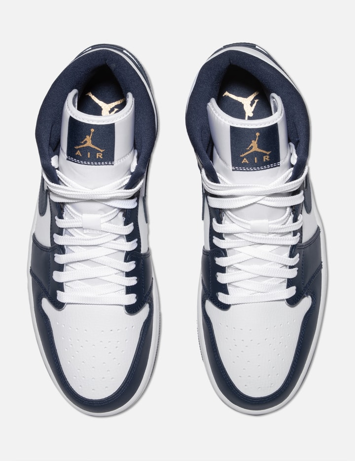 Air Jordan 1 Mid Men's Shoes.